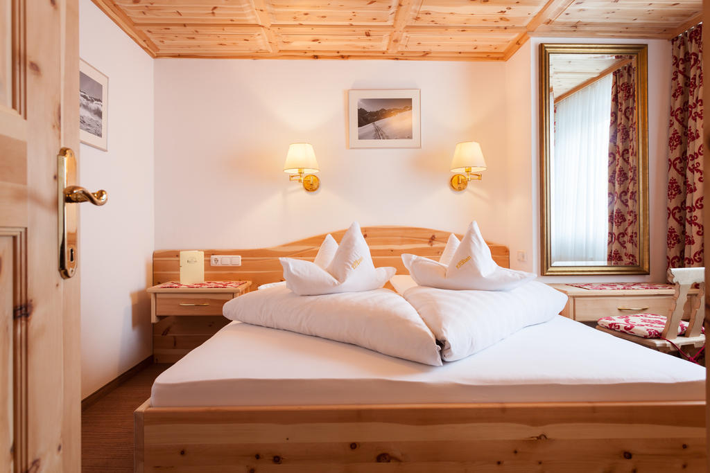 Sporthotel Enzian Hotel